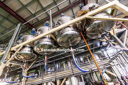 gia-cong-san-xuat-son-chong-tham-04